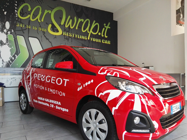 Decorazione Peugeot 108 concessionaria Carlo Galbusera