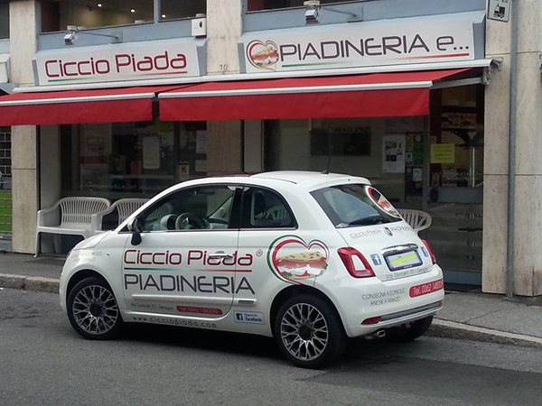 decorazione-automezzi-aziendali fiat 500 ciccio piada