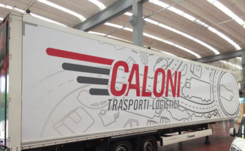 rivestimento totale bilico Caloni Autotrasporti